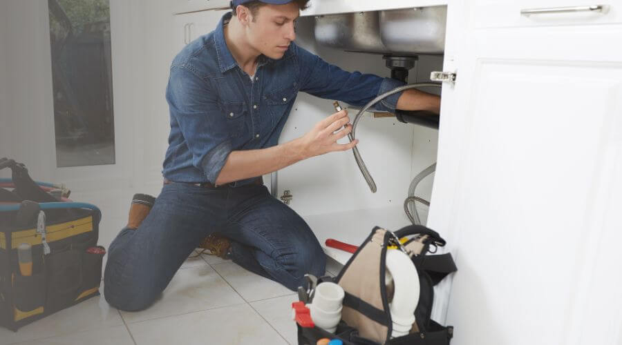 Expert burst pipe repair services in Chugwater, WY